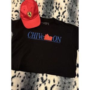 Chive T-Shirt - Home Alone Theme - Size Large